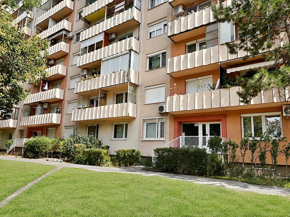 Eladó panellakás, Budapest XV. kerület, Erdőkerülőutca