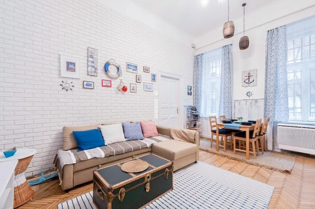 Kiadó téglalakás, Budapest VI. kerület