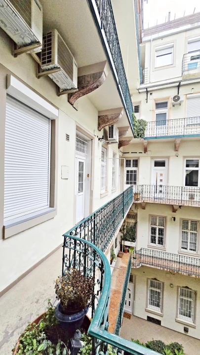 c3-2-name c2-19-name, Budapest VI. kerület, Szondi utca