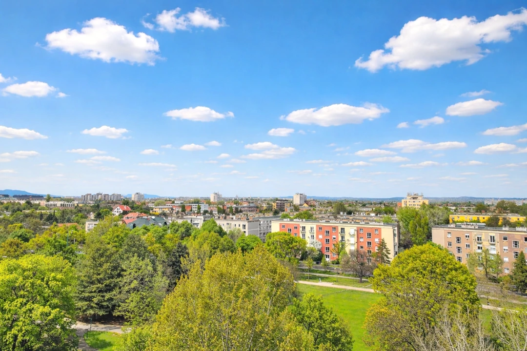 c3-1-name c2-19-name, Budapest XIV. kerület, Pillangó lakópark