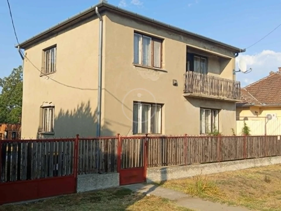 Eladó családi ház, Szajol