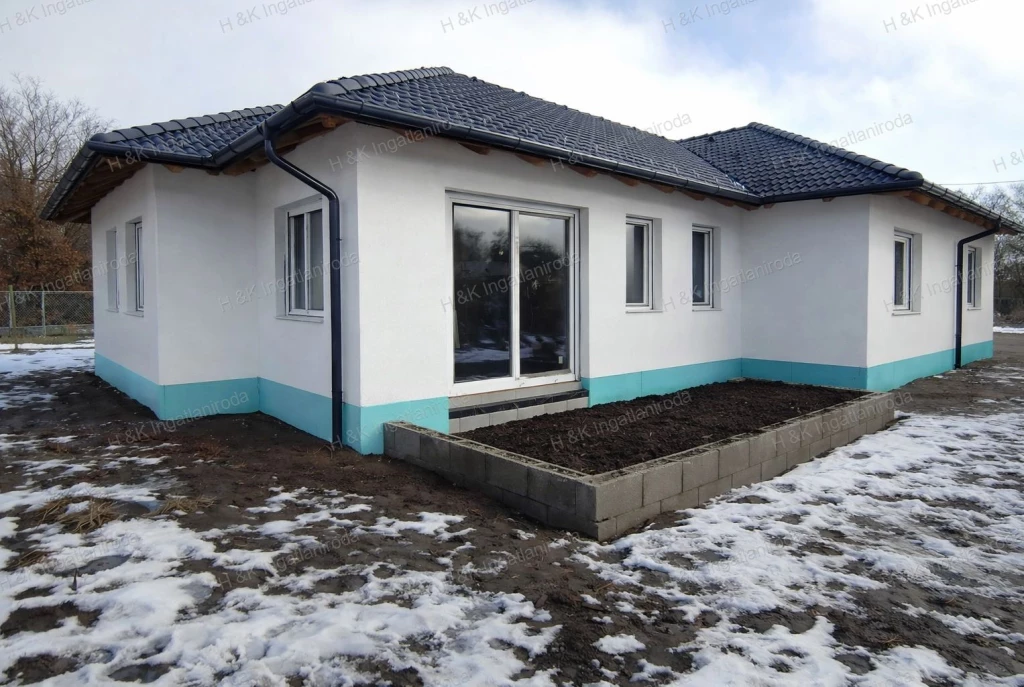 4644: Új építésű, földszintes, dupla-komfortos, családi ház eladó Gödön!