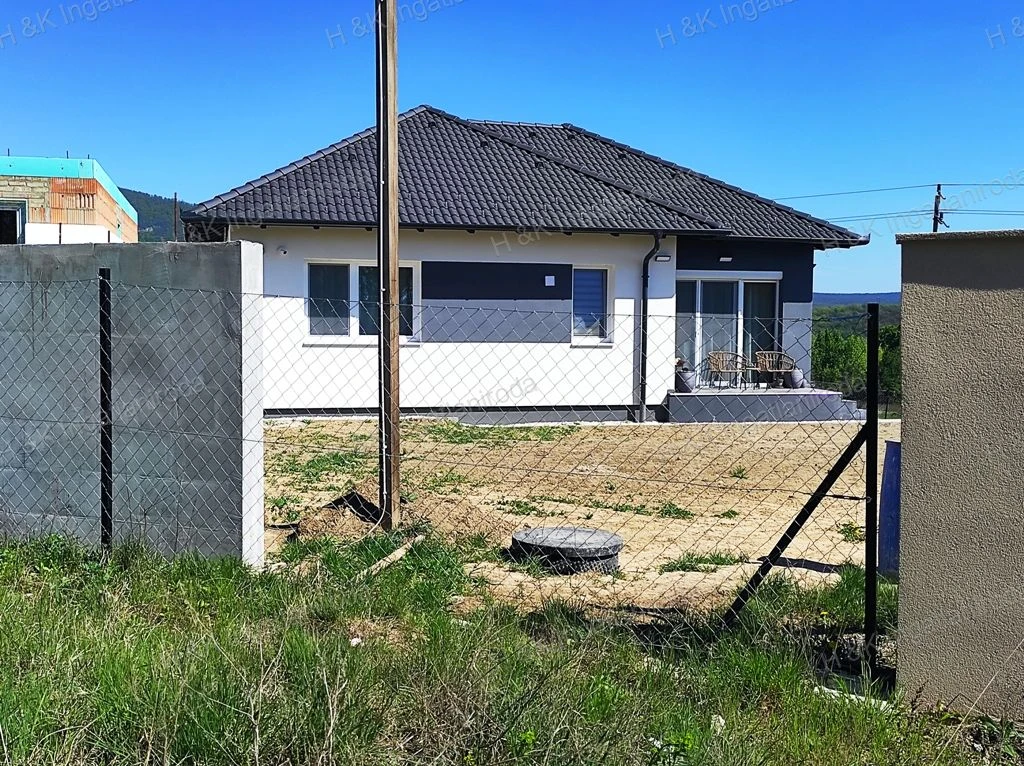 c3-1-name c2-1-name, Vác