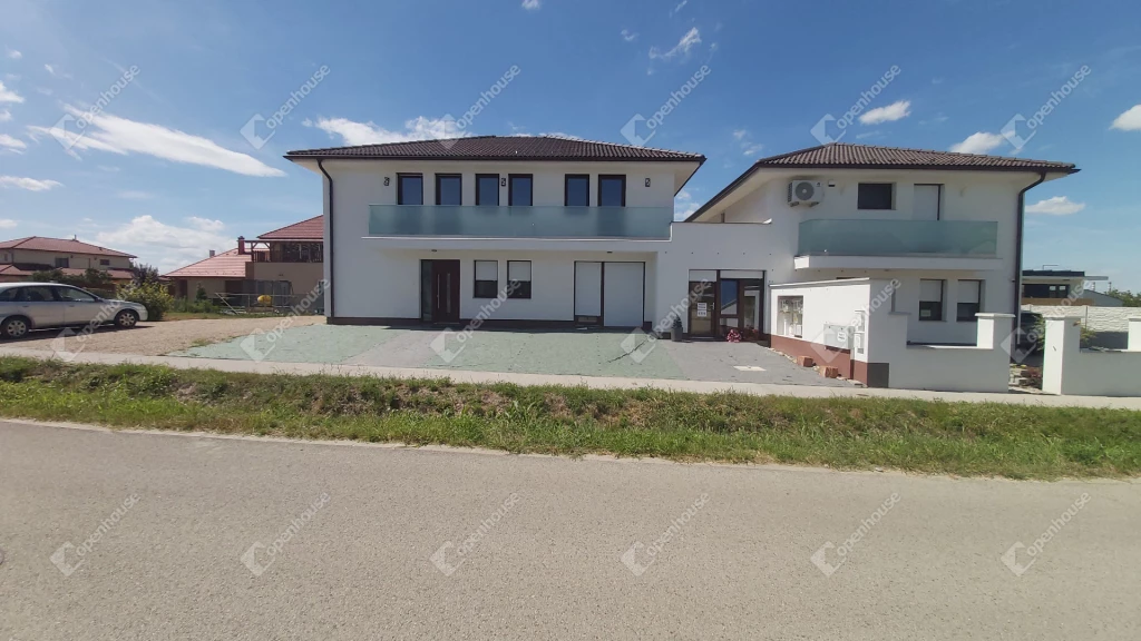 For sale semi-detached house, Győr, Győrszabadhegy