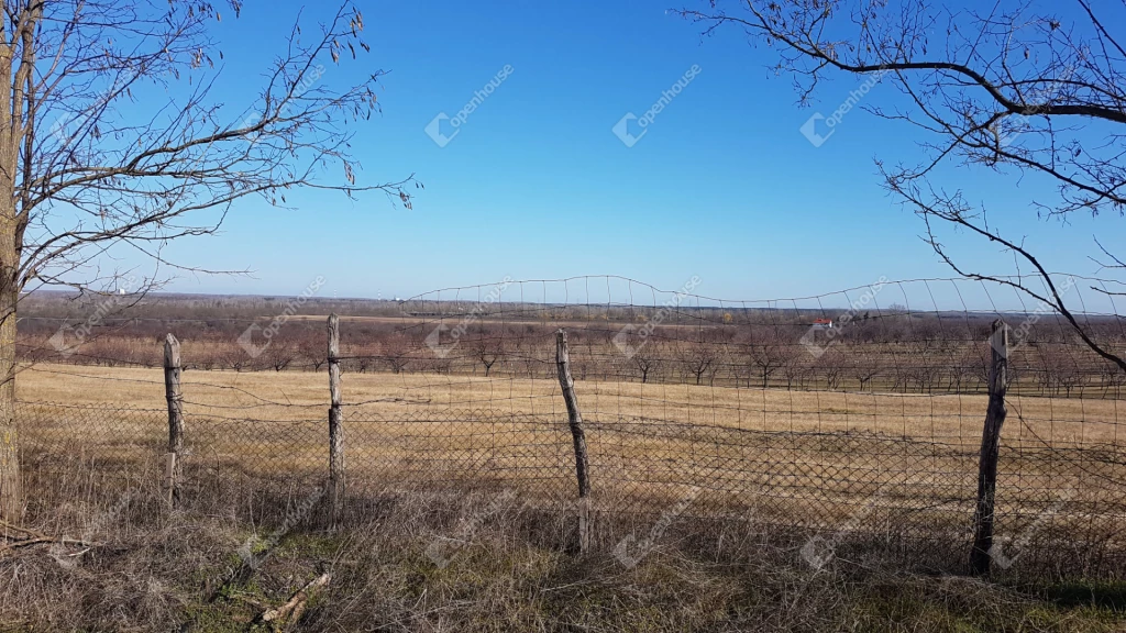 For sale periphery plot, Győr, Győrszentiván