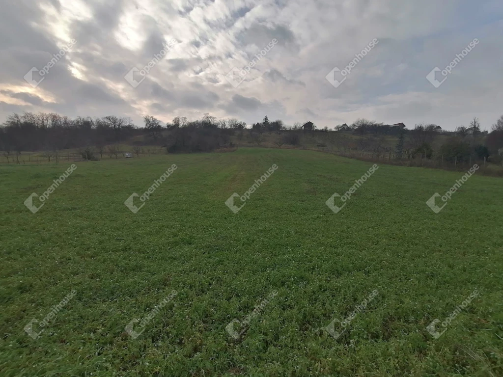 For sale building plot, Nyúl