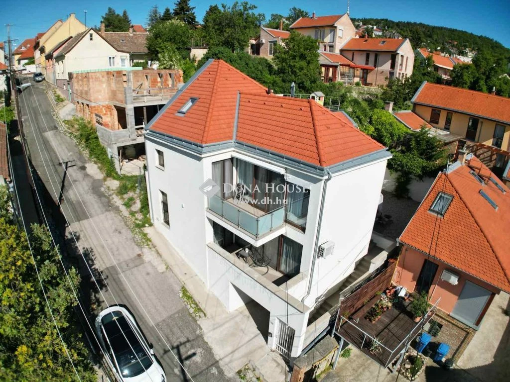 For sale brick flat, Pécs