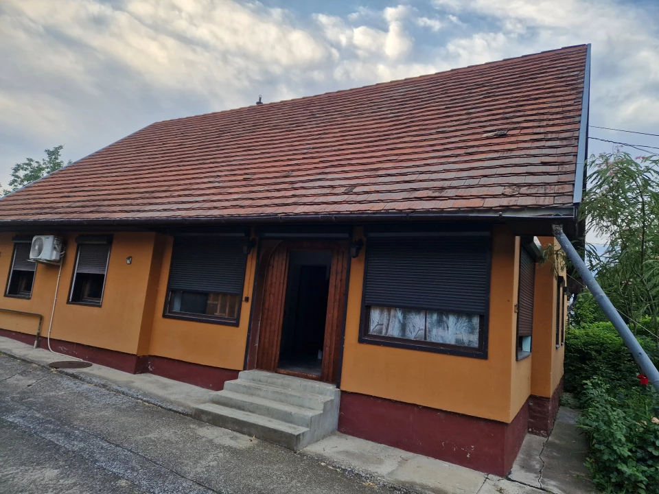 Eladó családi ház, Balatonszabadi