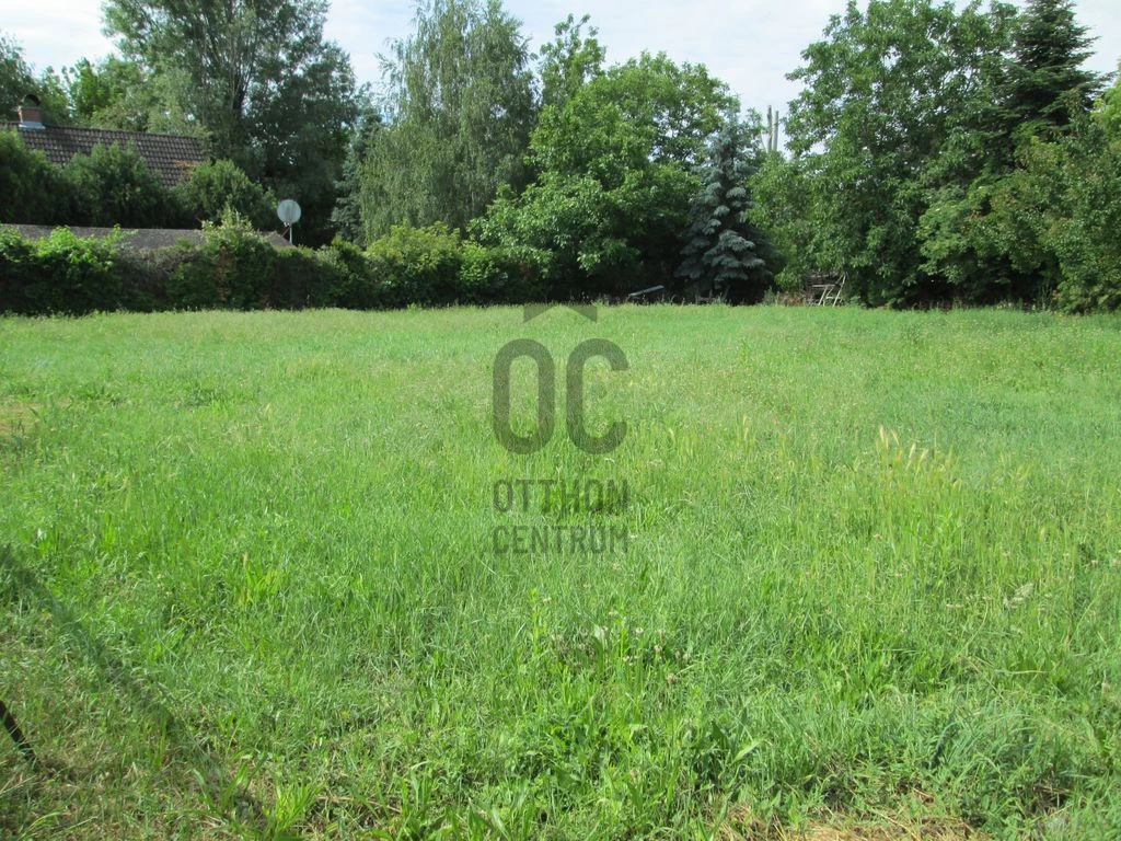 For sale periphery plot, Balatonlelle, Balatonlelle