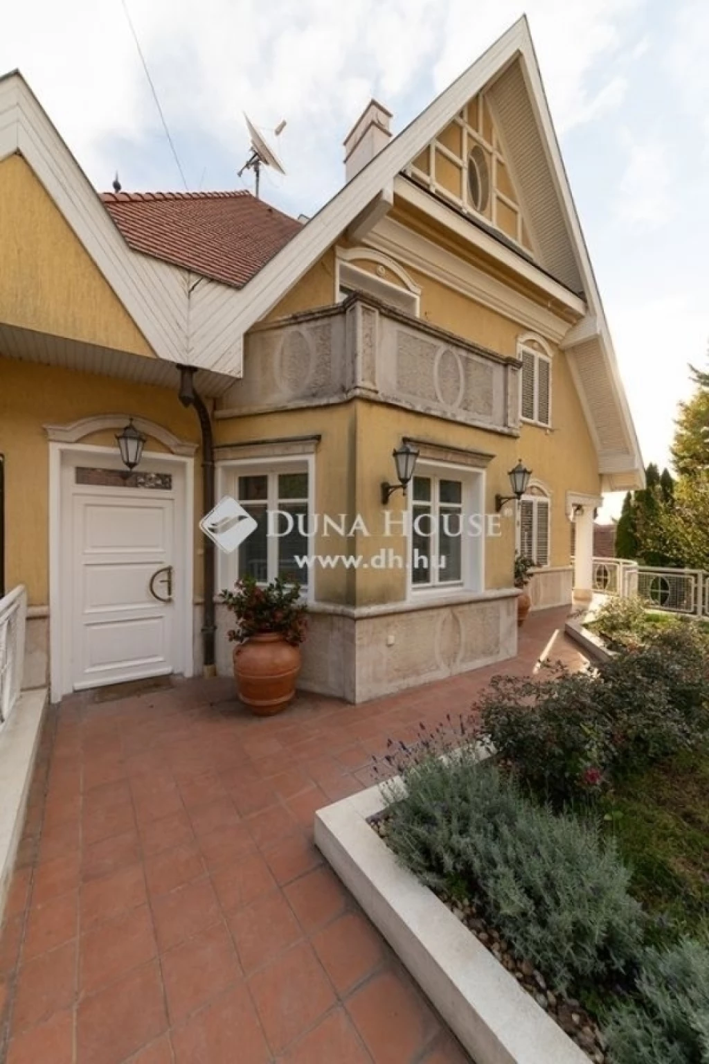 For sale mansion, Budapest II. kerület, Budaliget, Előd vezér utca