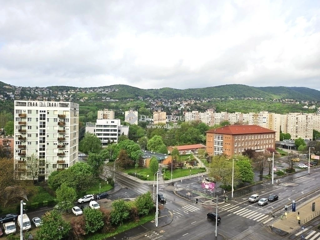 Eladó lakás, Budapest 3. ker.