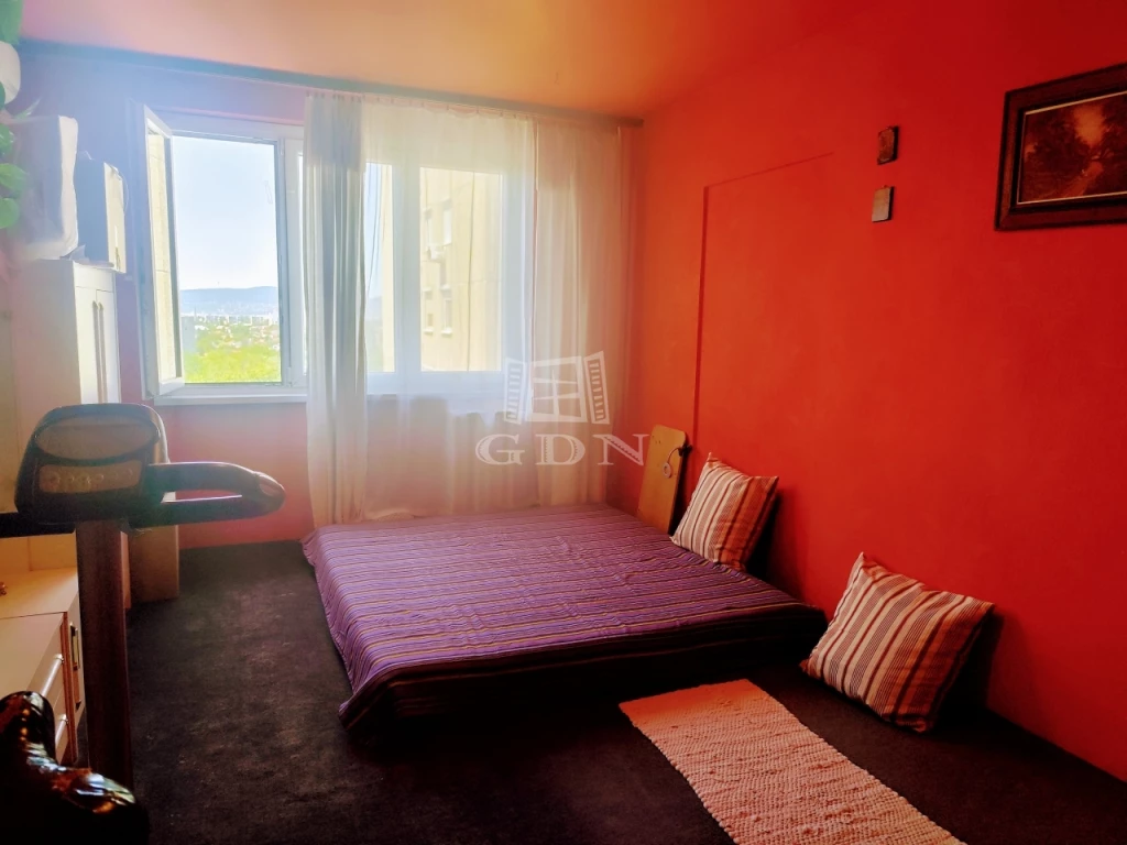 For sale panel flat, Budapest XV. kerület, Újpalota, Panorámás lakás a Vásárcsarnoknál