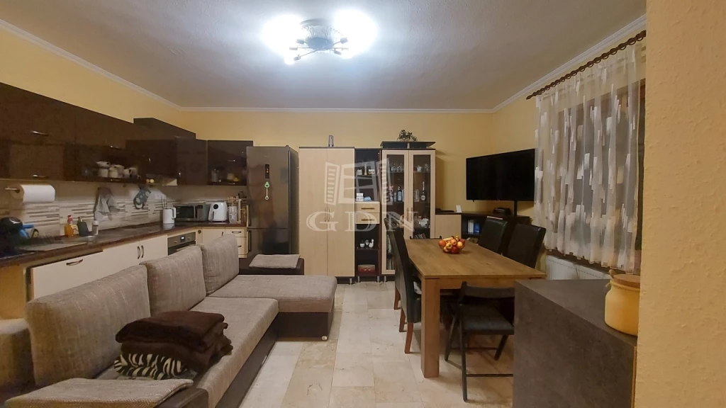 For sale brick flat, Budapest XX. kerület, Pesterzsébet-Szabótelep, Tinódi utca