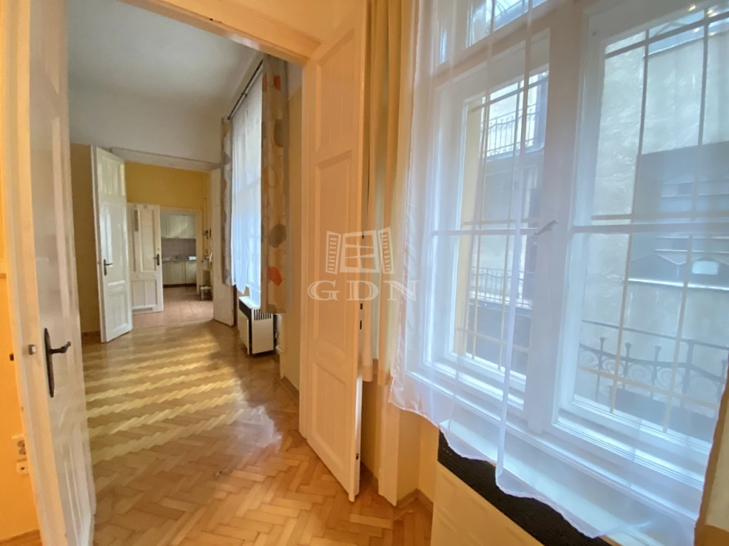 For sale brick flat, Budapest VIII. kerület, Orczy negyed, Korányi Sándor utca