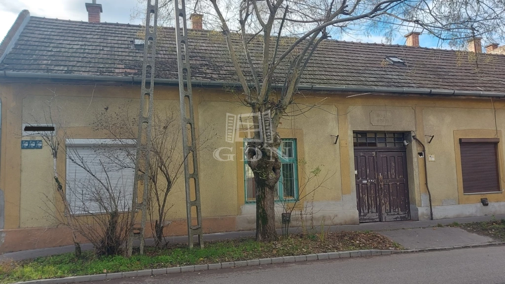 Eladó téglalakás, Budapest XV. kerület, Rákospalota, Csobogós. u lakótelep Környéke
