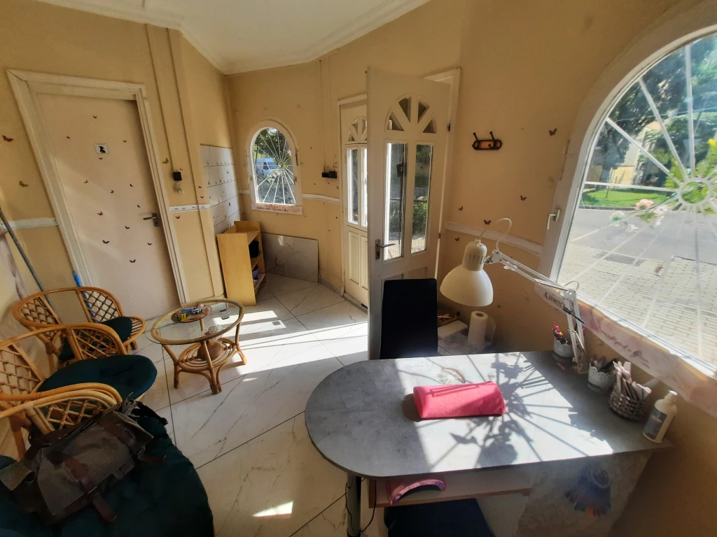 Kiadó iroda, irodaház, Kiskunfélegyháza