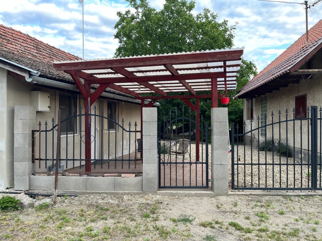 Eladó tanya, Kiskunfélegyháza, XI. körzet tanya