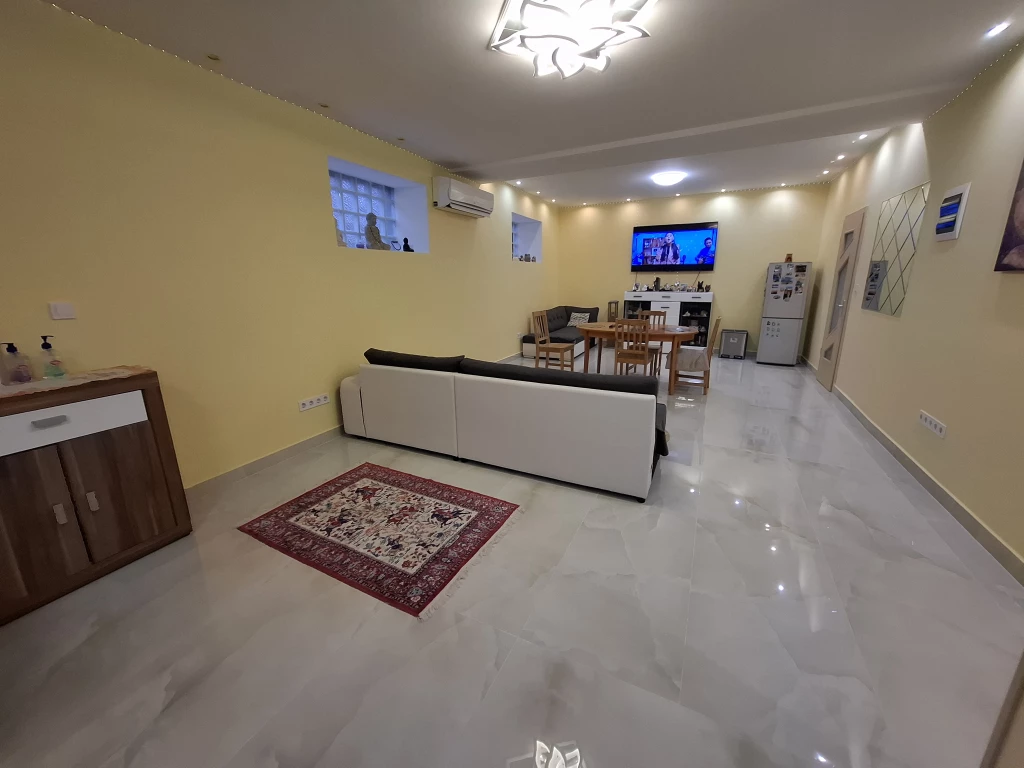 Eladó házrész, Kiskunfélegyháza