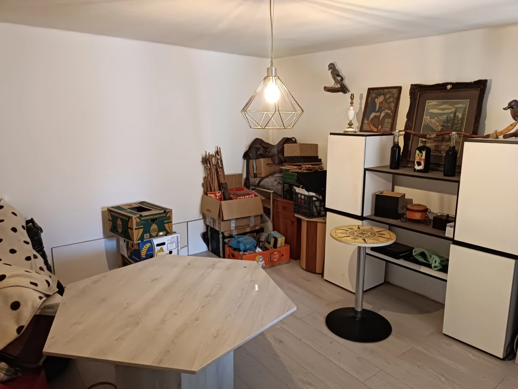 Eladó házrész, Kiskunfélegyháza, Csongor köz