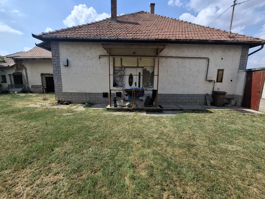 c3-1-name c2-1-name, Tiszaalpár