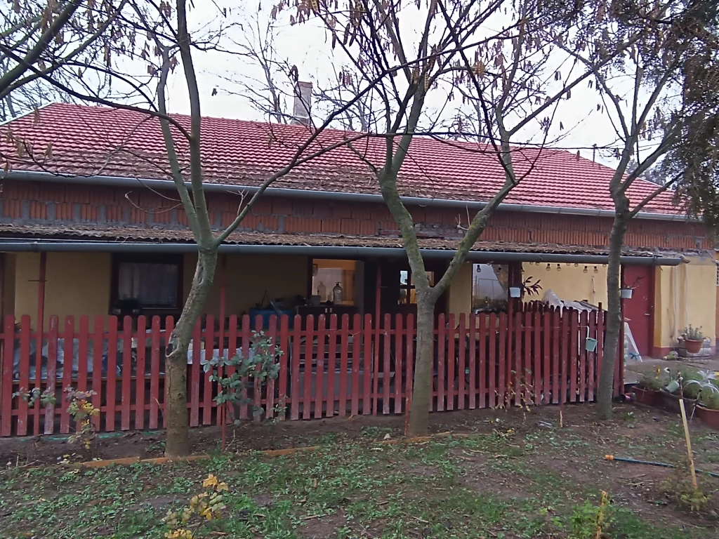 Eladó családi ház, Petőfiszállás, Tanya tanya