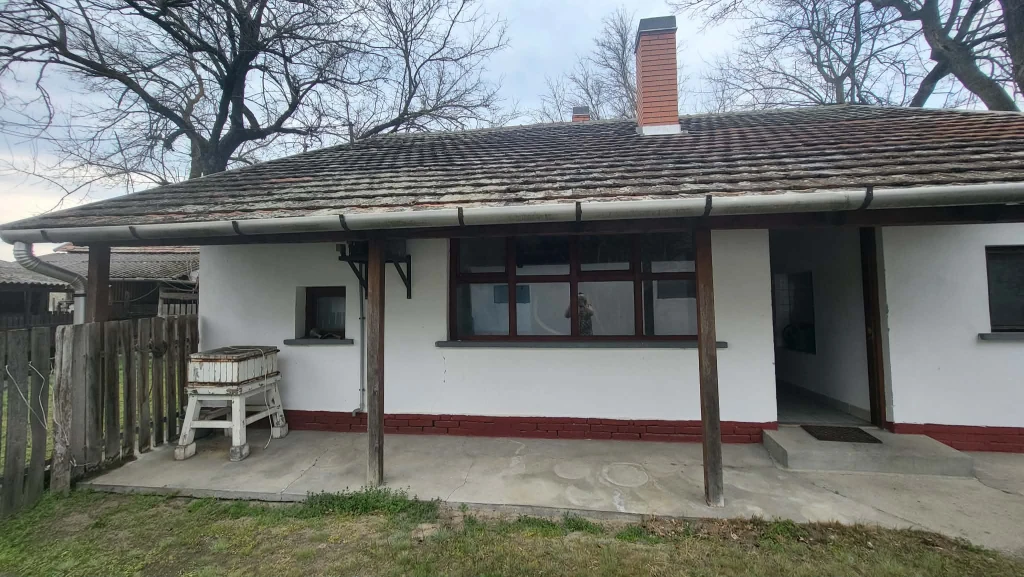 Eladó családi ház, Ásotthalom, Külterület