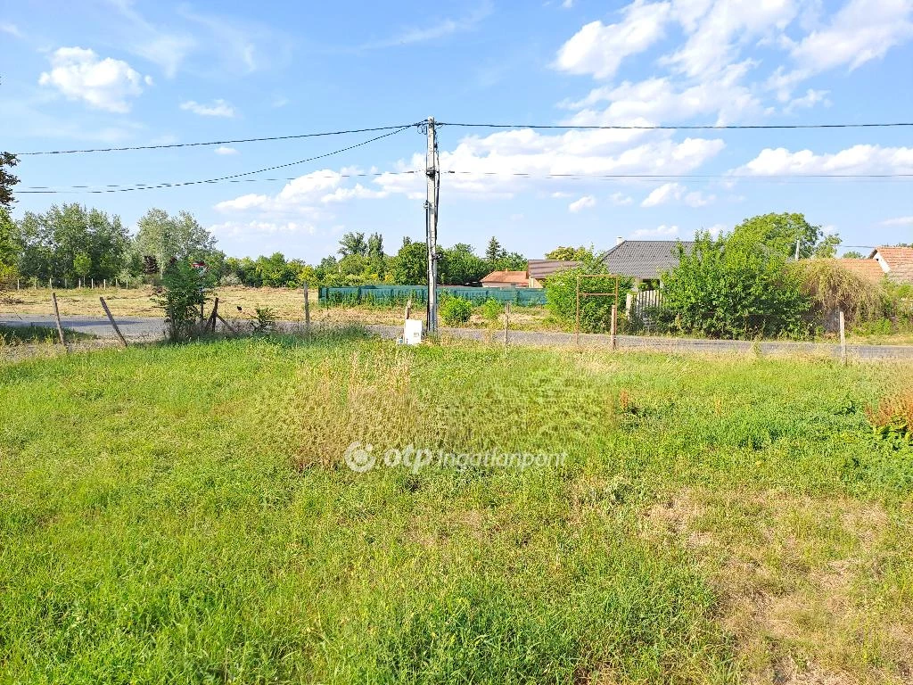 For sale building plot, Cegléd, Budai úti tavak