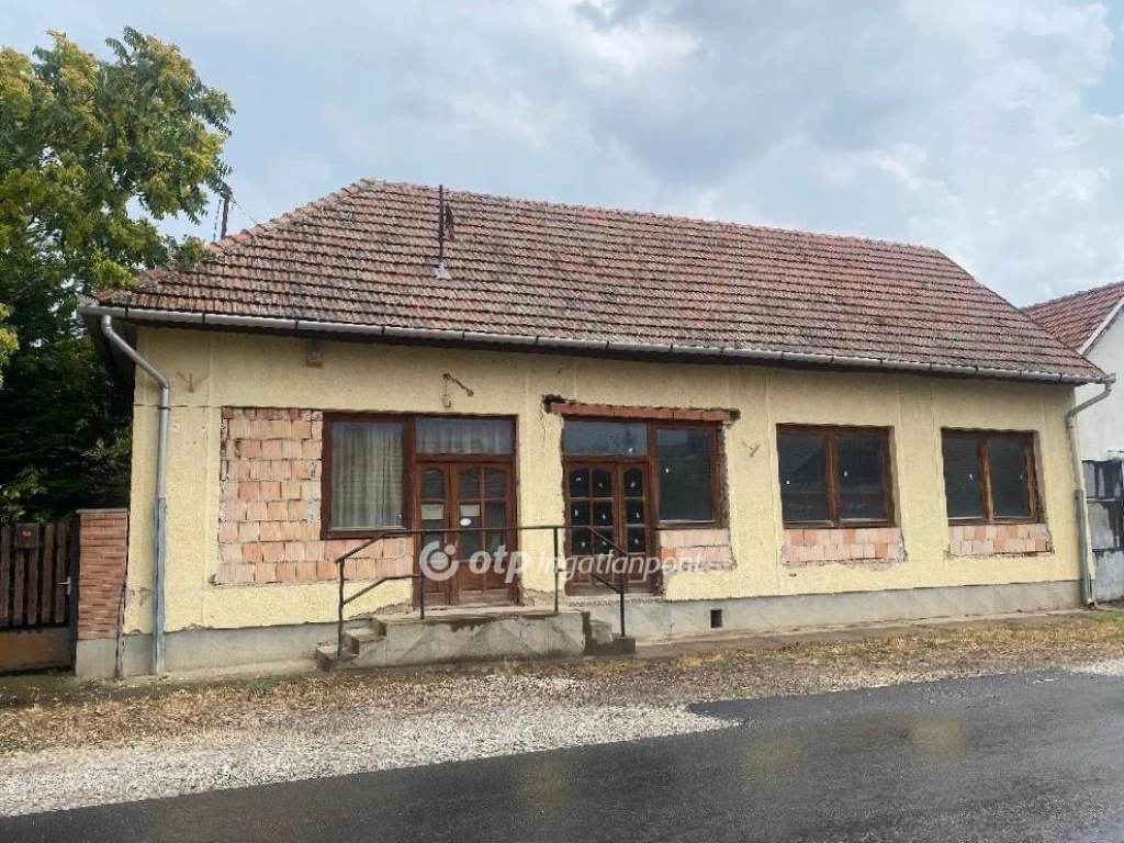 For sale house, Jászdózsa