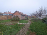 Eladó Ház- házrész