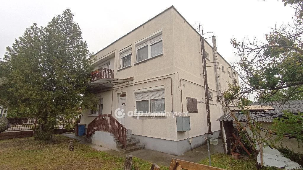 Eladó Ház, Jászfényszaru