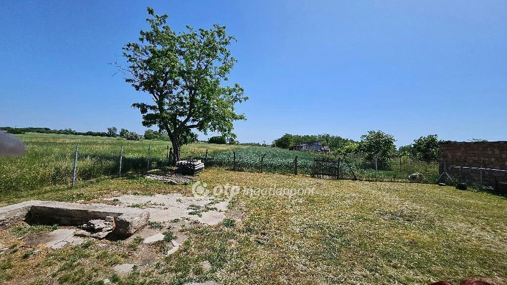 For sale house, Zaránk