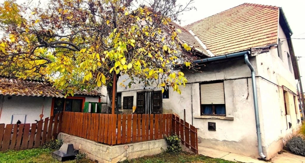 For sale house, Vecsés