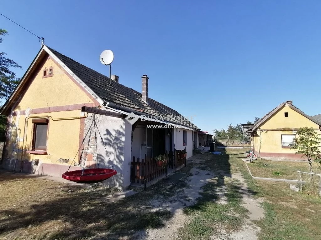 For sale house, Sárbogárd