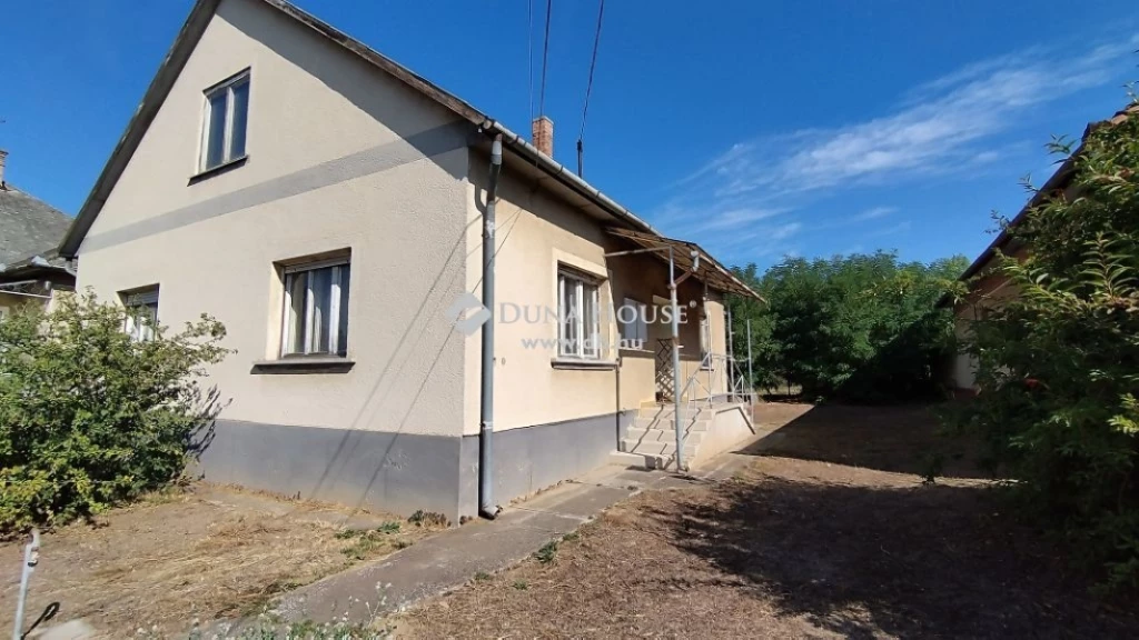 For sale house, Sülysáp