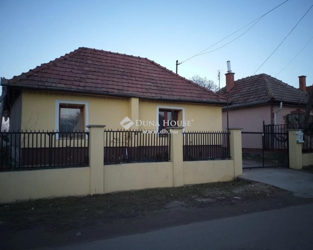 For sale house, Pilis