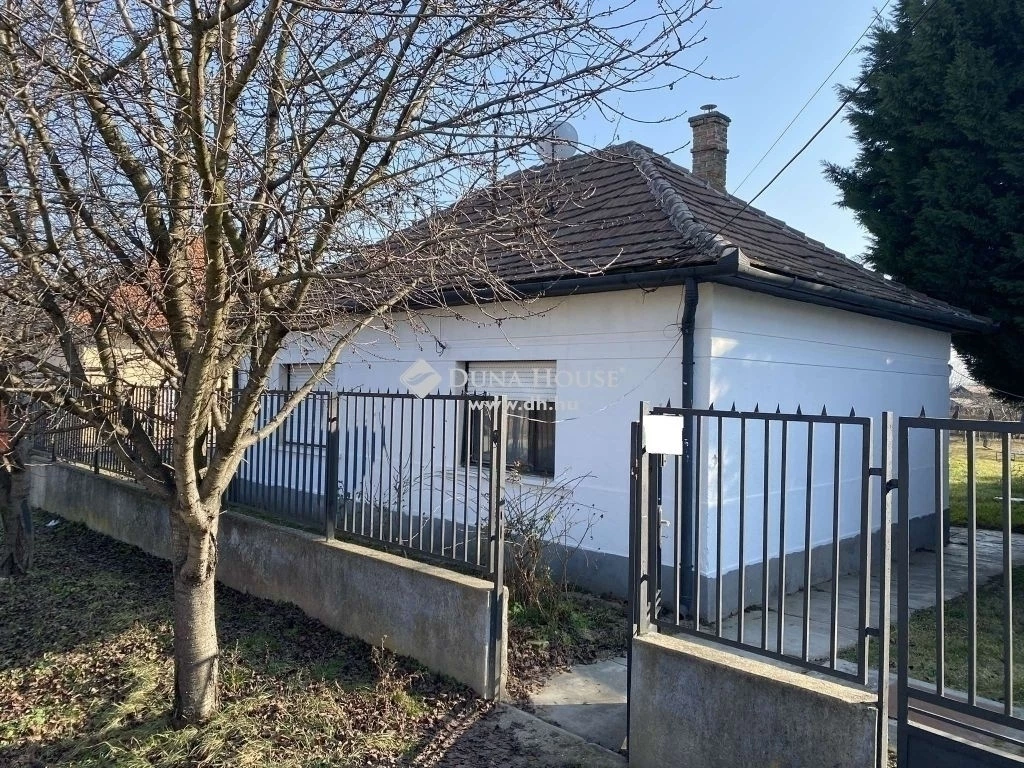 Eladó ház, Gyömrő