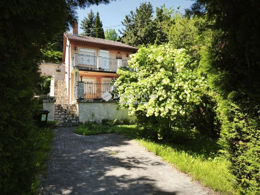 Eladó ház, Kulcs