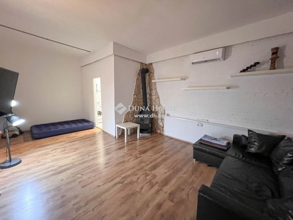 Eladó lakás, Budapest 21. ker.