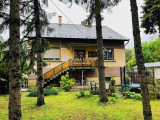 Eladó ház, Mende