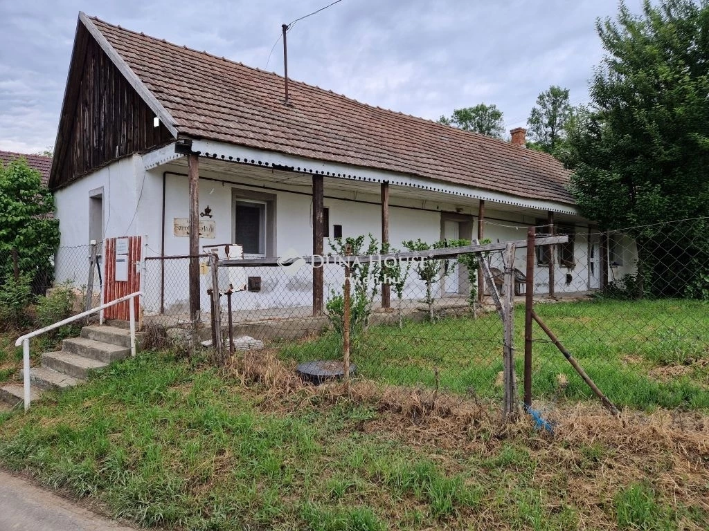 For sale house, Bénye