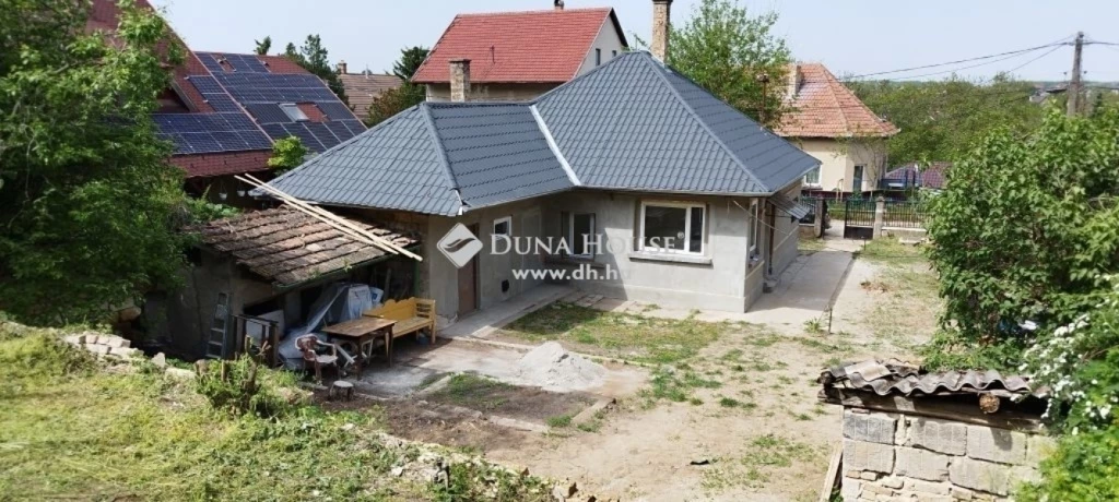 Eladó ház, Sülysáp