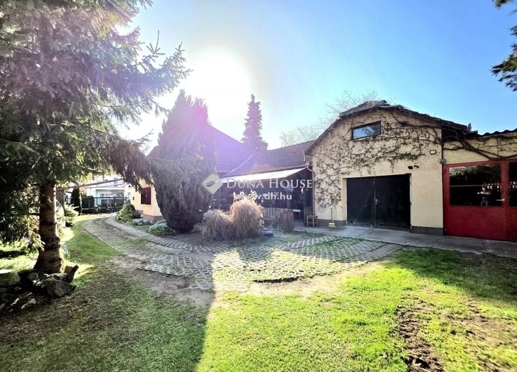 Eladó ház, Gyömrő