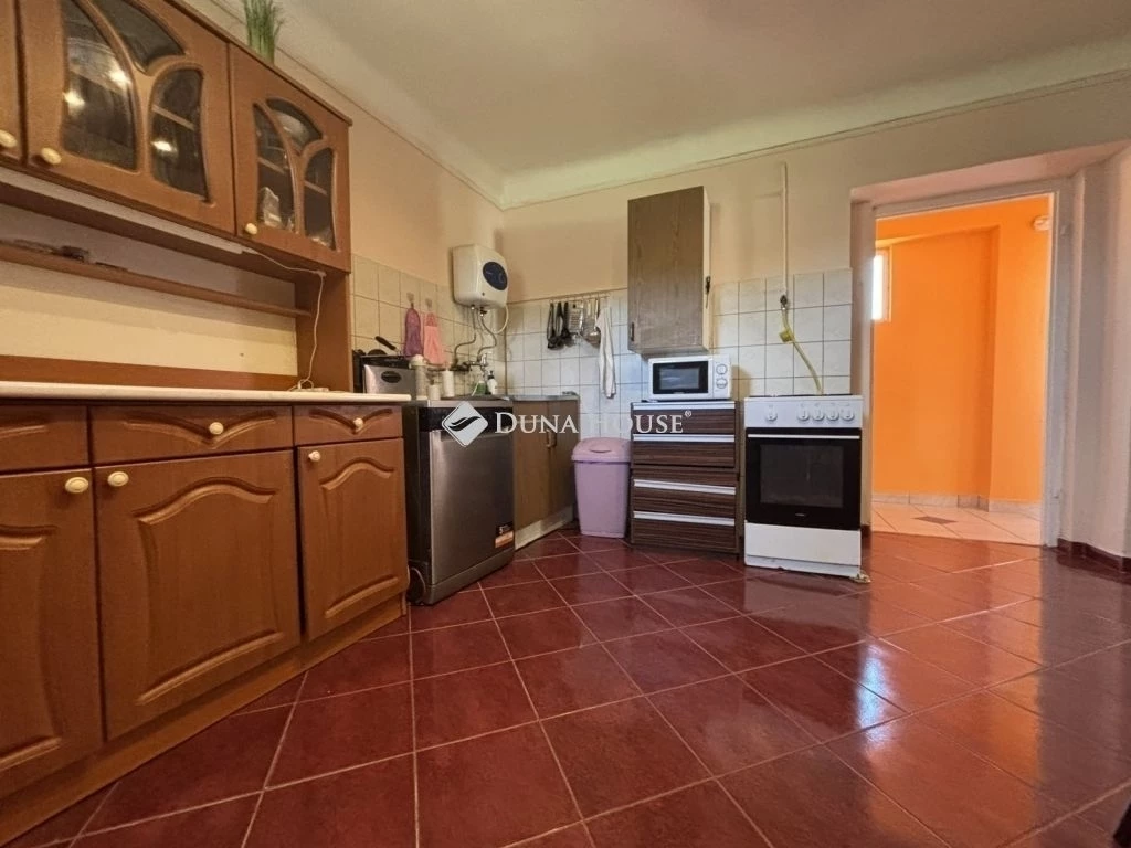 Bútorozott családi ház Pilisen