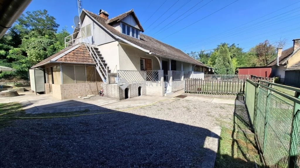 For sale semi-detached house, Dunaújváros, Tűzálló utca