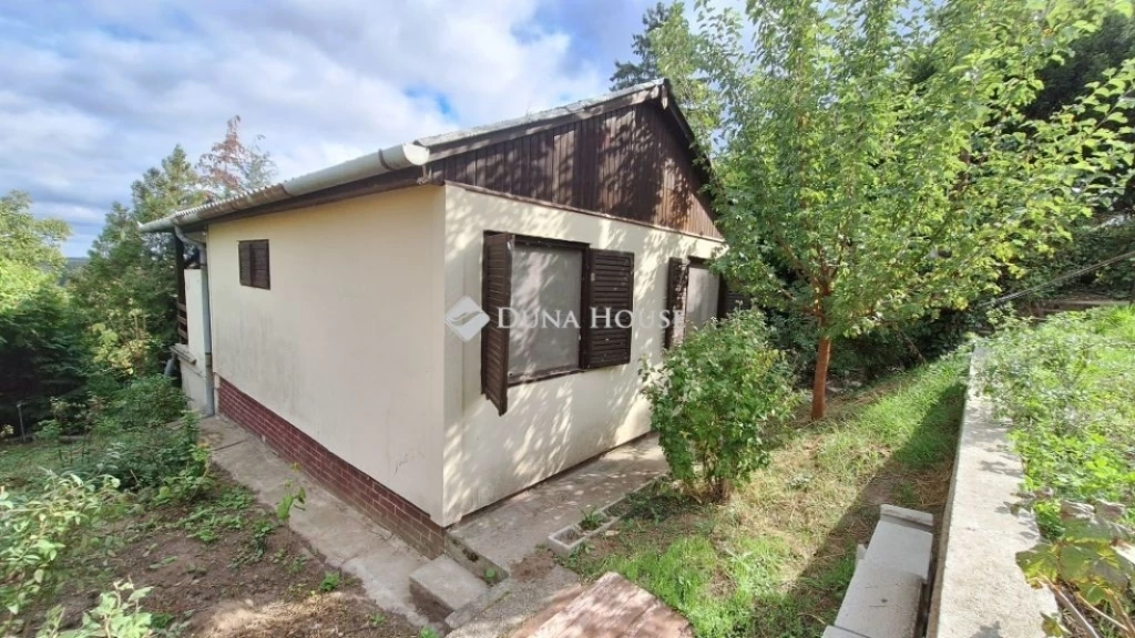 c3-1-name c2-62-name, Kulcs, Deák Ferenc utca