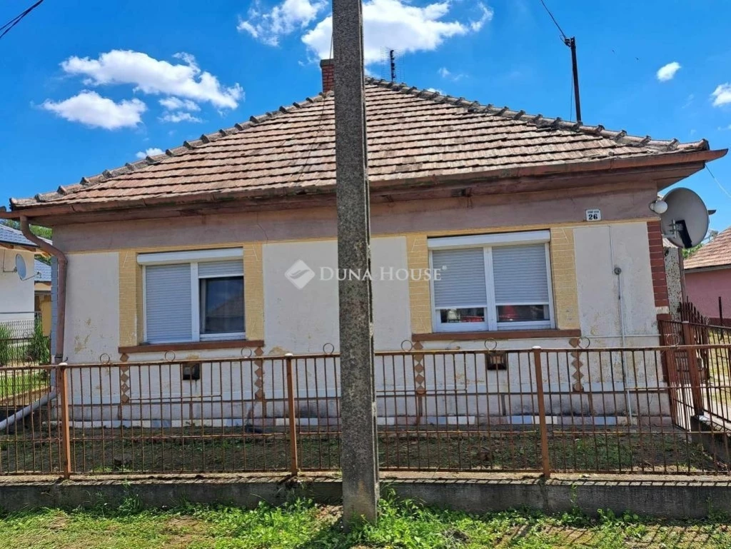 For sale house, Perkáta