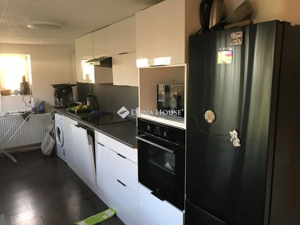 For sale house, Nagyvenyim