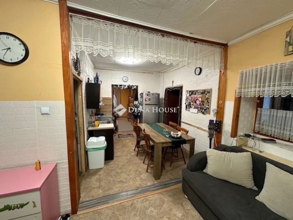 For sale house, Nagyvenyim, Zrínyi utca