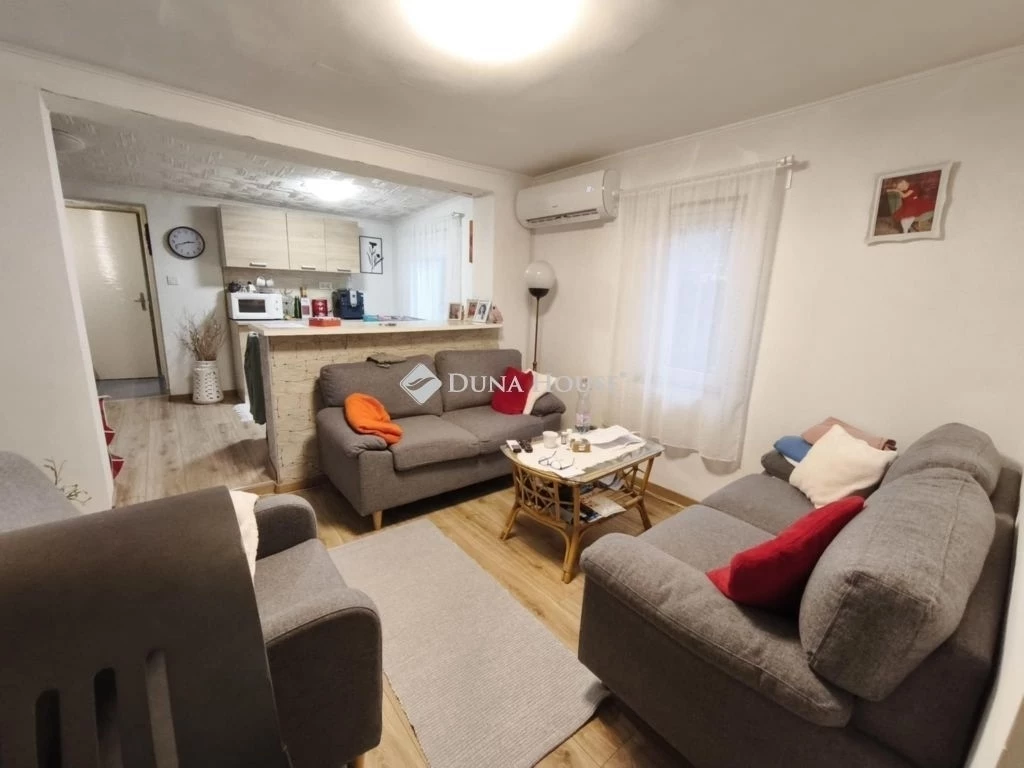 For sale house, Nagyvenyim, Rákóczi utca