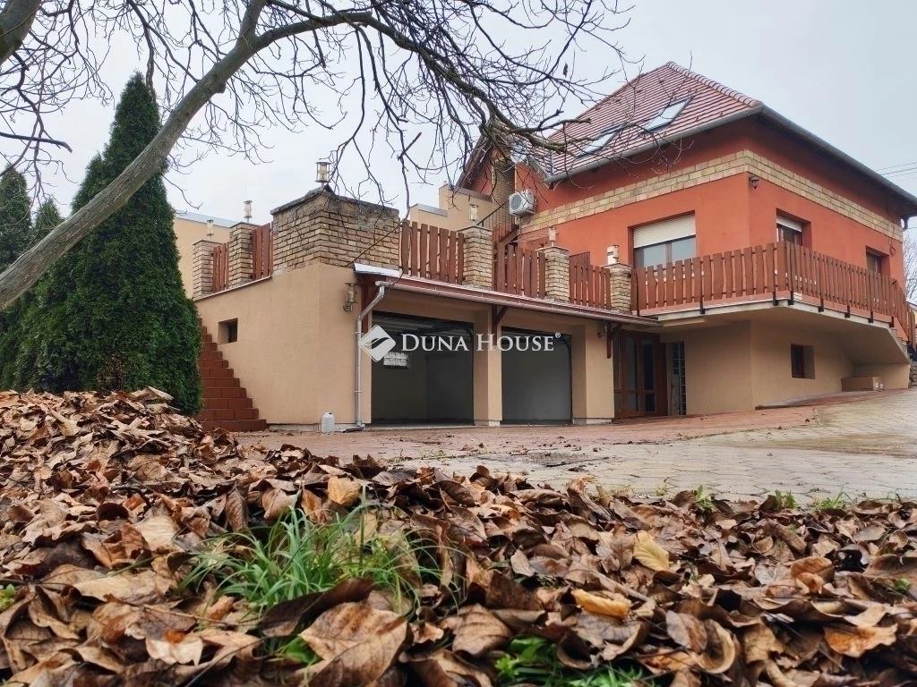 For sale house, Gödöllő